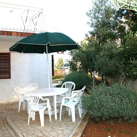 Apartments Duomo Cres Εξωτερικό φωτογραφία